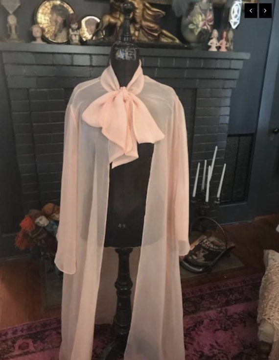 1950's Pussy Bow Tie Ultra Sexy Lingerie Robe Jac