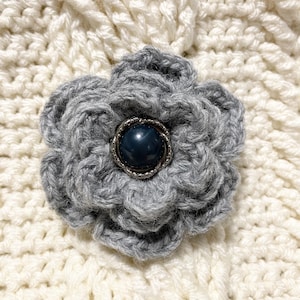 Gray Heather Crochet Flower Brooch with Vintage Button – Handmade Pin, Elegant Three-Layer Petal Floral Accessory