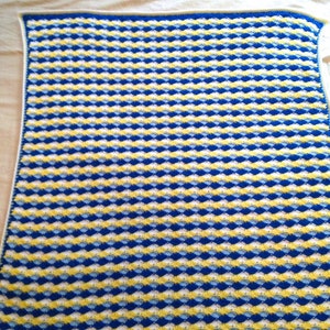 Shell Stripes Baby Afghan Shell Stripes Baby Blanket Shell Baby Blanket Shell Baby Afghan Striped Baby Blanket Striped Baby Afghan image 4