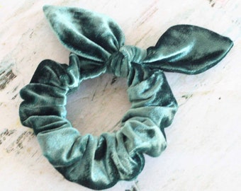 Deep Green stretch velour Scrunchie with bow hair tie, velvet scrunchie, bow scrunchie,,