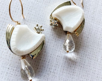 Earrings Repurposed Vintage White Thermoset Crystal Gold Unique Classic Glamour Elegant Bridal Wedding Earrings, White Queen