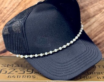 Trucker Hat Chains