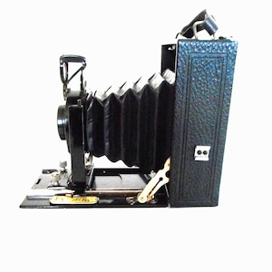 Zeiss-Ikon/667/2 German antique folding camera
