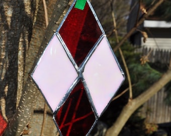 Geometrischer Christbaumschmuck-rot und weiß irisierend-handgefertigt