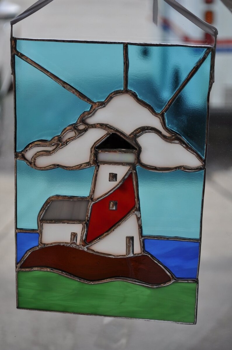 lighthouse suncatcher image 3