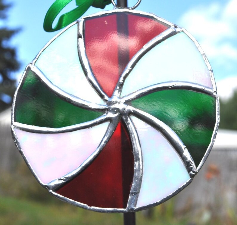 Christmasmint ornament-suncatcher image 2