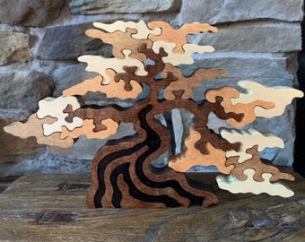 Beautiful Natural   Shade Tree Challenge  Puzzle Toy  Hand Cut Art NEW