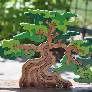 Extra Large Size Beautiful Summer Green Shade Tree Challenge  Puzzle Toy  Hand Cut Art NEW