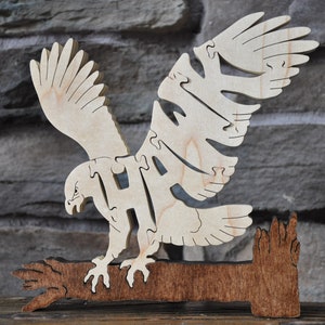 Hawk Bird of Prey Puzzle Wooden Toy Hand Cut Nature Art Figurine