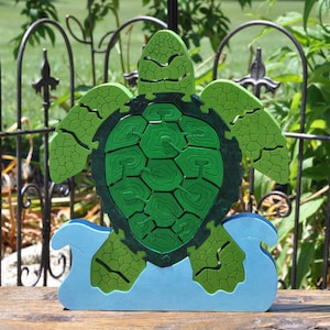 NEW Ornate Island Turtle Wooden Animal Puzzle Toy  Hand Cut  Figurine Art