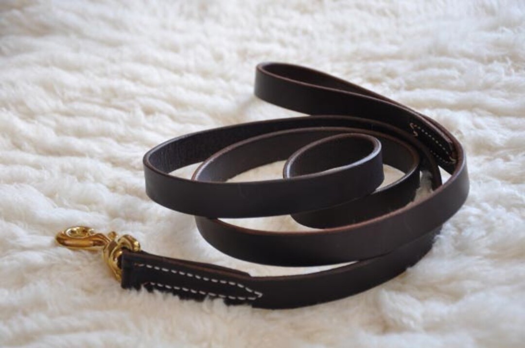 thumbnail image 2 of Beiler's Manufacturing Amish Made Leather Dog Leash – 6 FT X 3/4", Brown Or Black, Handmade In USA 2 of 4