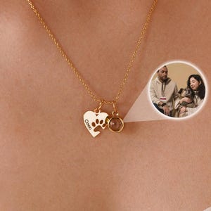 Halskette mit Namen und Pfote, Halskette mit Herz, Halskette mit Abbildung, Schmuck für Männer und Frauen, Haustier-Gedenk-Geschenk, Mutter-Tagesgeschenk