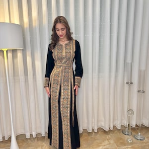 Palestinian Traditional Maxi Thobe with Gold Tatreez abaya- kaftan-مطرزات شرقيه -ثوب فلاحي -تطريز فلسطيني