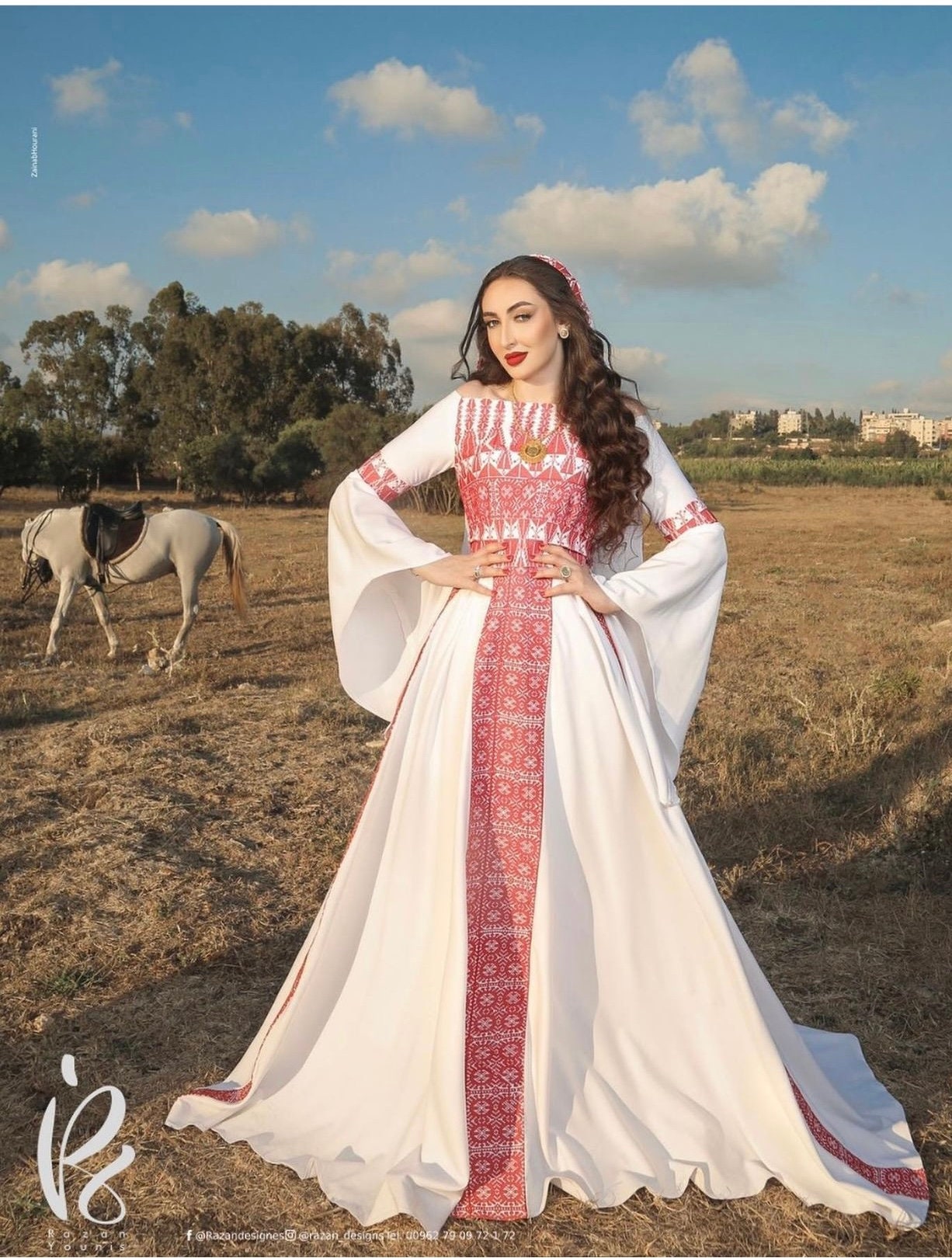 Palestinian Tatreez Bridal thobe Dress royal kaftan abaya- kaftan-مطرزات شرقيه -ثوب فلاحي -تطريز فلسطيني hena