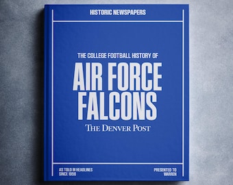Air Kraft Falken Geschenk - College Football Geschichte in Zeitungsschlagzeilen Buch - Personalisierter AirForce Vet Artikel - Name auf dem Cover gedruckt