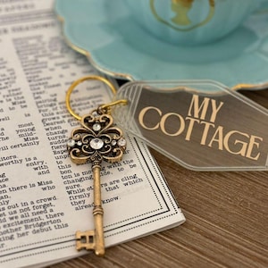 Bridgerton Benedict Keychain - Benophie Season 4
