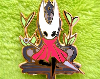 Hollow Knight Enamel Pin - Silksong Hornet Sitting on Bench