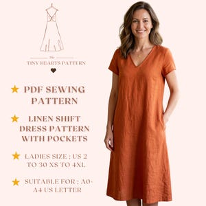 Puede incluir: Una mujer con un vestido camisero de lino color óxido con bolsillos. La imagen también presenta texto: "The Tiny Hearts Pattern", "PDF Sewing Pattern", "Linen Shift Dress Pattern with Pockets" y "Ladies Size; US 2 to 30 XS to 4XL."