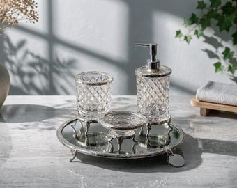 Luxus Kristallglas Badezimmer Zubehör Set mit Tablett, 4-teiliges Badezimmer Dekor Set, Seifenspender, Zahnbürstenhalter, Seifenschale