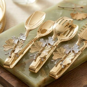 Lot de 3 pinces de service en feuille de ginkgo dorées, élégants couverts à salade en laiton, pinces de fête avec détail papillon, cadeau de pendaison de crémaillère de luxe