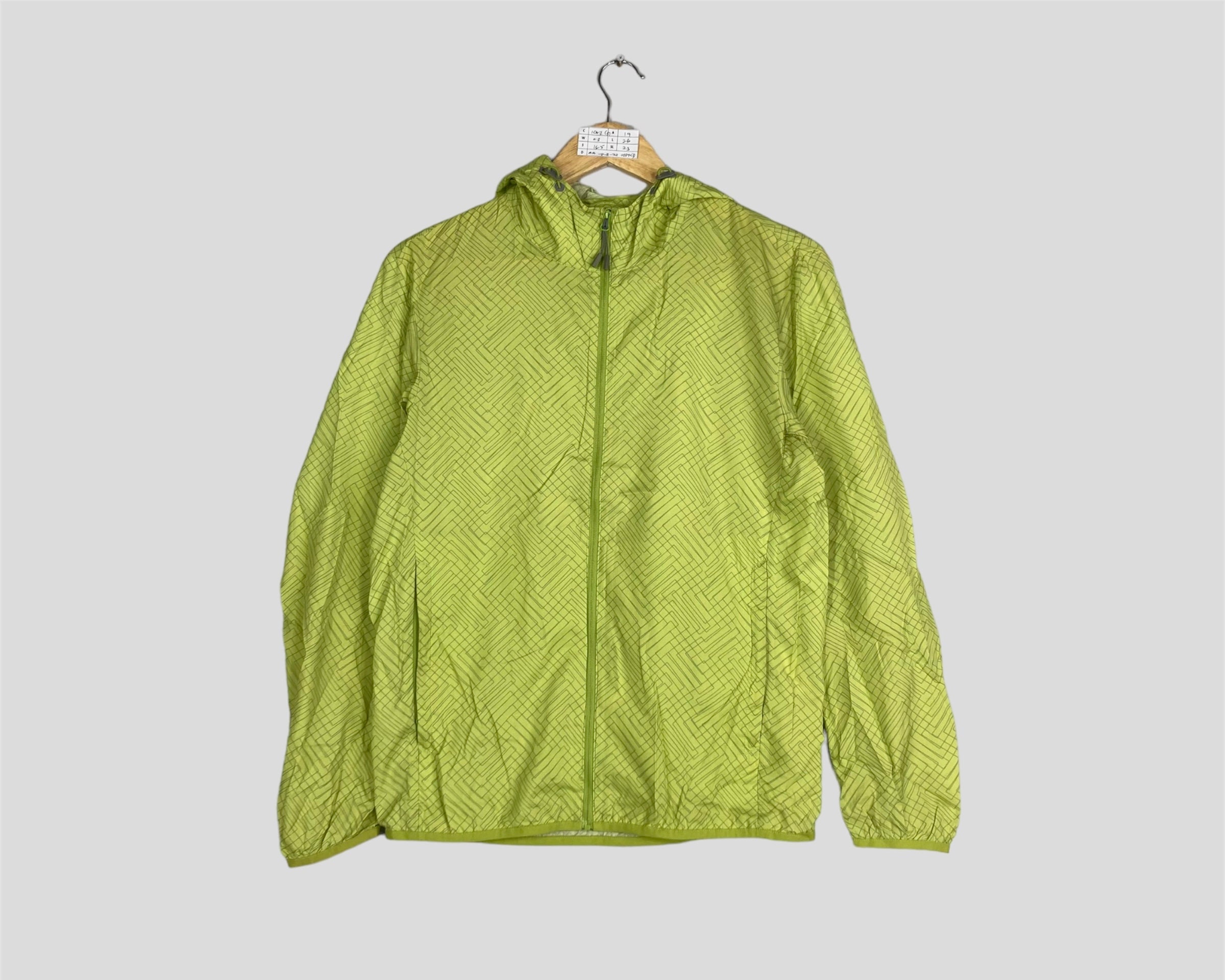 DS VINTAGE OLD UNIQLO WINDBRAKER NYLON JACKET BEIGE SIZE M