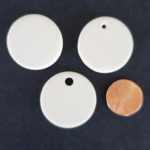 1 1/8" Ceramic Bisque Circle Pendant, Blank Unfinished Disc to Paint, Glaze, or Decorate for Necklace, Key Chain, Jewelry Making, DIY Craft