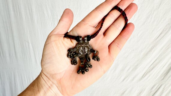 Antique Hindu Goddess Feet Amulet Necklace. Adjus… - image 5