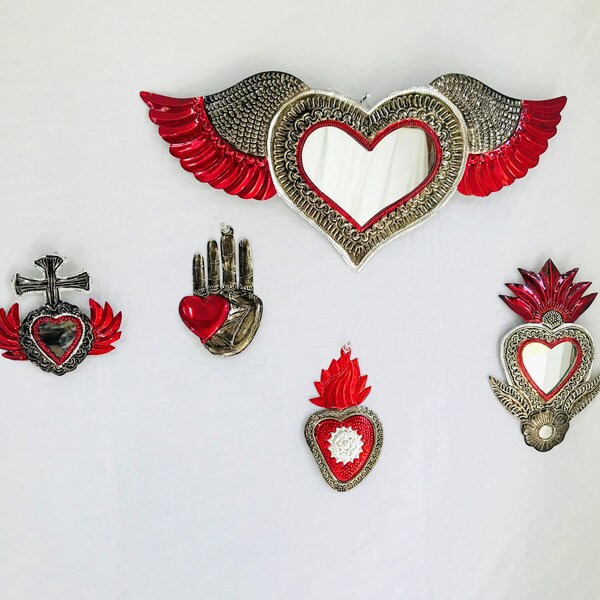 5 Hojalata Tin Mexican Hearts. Mirror