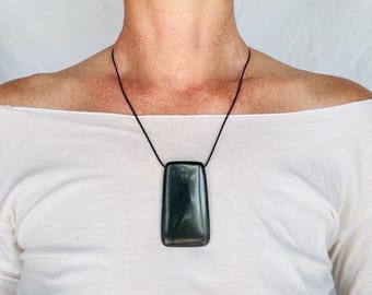 Mayan Black Jade Pendant. Hand-Carved. Guatemala. s/n