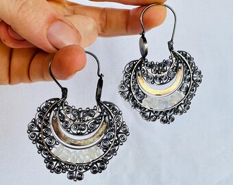 Vintage Mexican Arracadas. Sterling Silver & Moonstone! Oaxaca. Mexico. Frida Kahlo. 4401