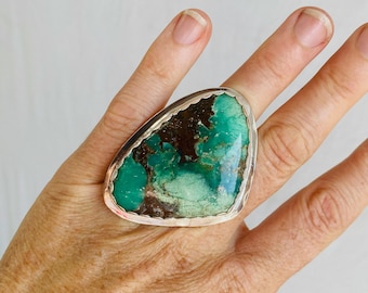Chrysoprase Ring. Oversized. Sterling Silver. Gorgeous. Size 5.5.
