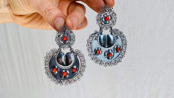 Vintage Oaxacan Filigree & Coral Earrings. Sterlin