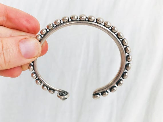 Karen Silver Bangle. Karen Hill Tribe. Sterling Silver Karen Silver Bangle. Karen Hill Tribe. Sterling Silver