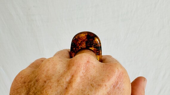 Solid Amber Ring. Size 8. 0816 - image 3