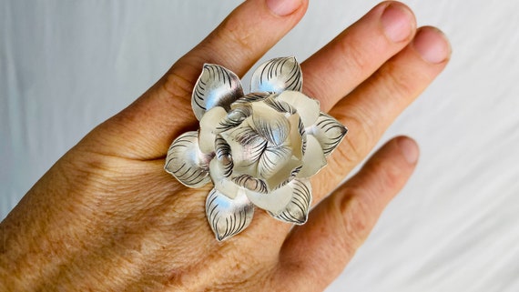 Silver Lotus Ring. Adjustable - image 1