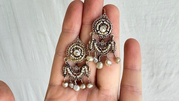 Antique Oaxacan Gold Filigree Earrings with Pearl… - image 2
