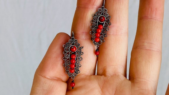 Vintage Oaxacan Filigree Earrings. Coral & Silver… - image 2