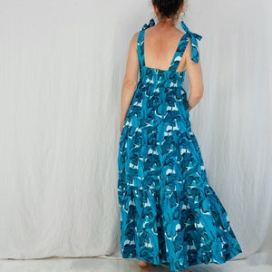 Fantastic Block Print Maxi Dress. Banana Leaf Print imagem 4