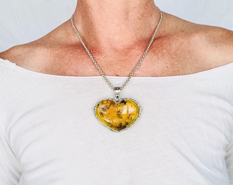 Amber & Sterling Heart Pendant on a Silver Chain. 4448