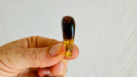 Solid Amber Ring. Size 8. 0816 - image 4