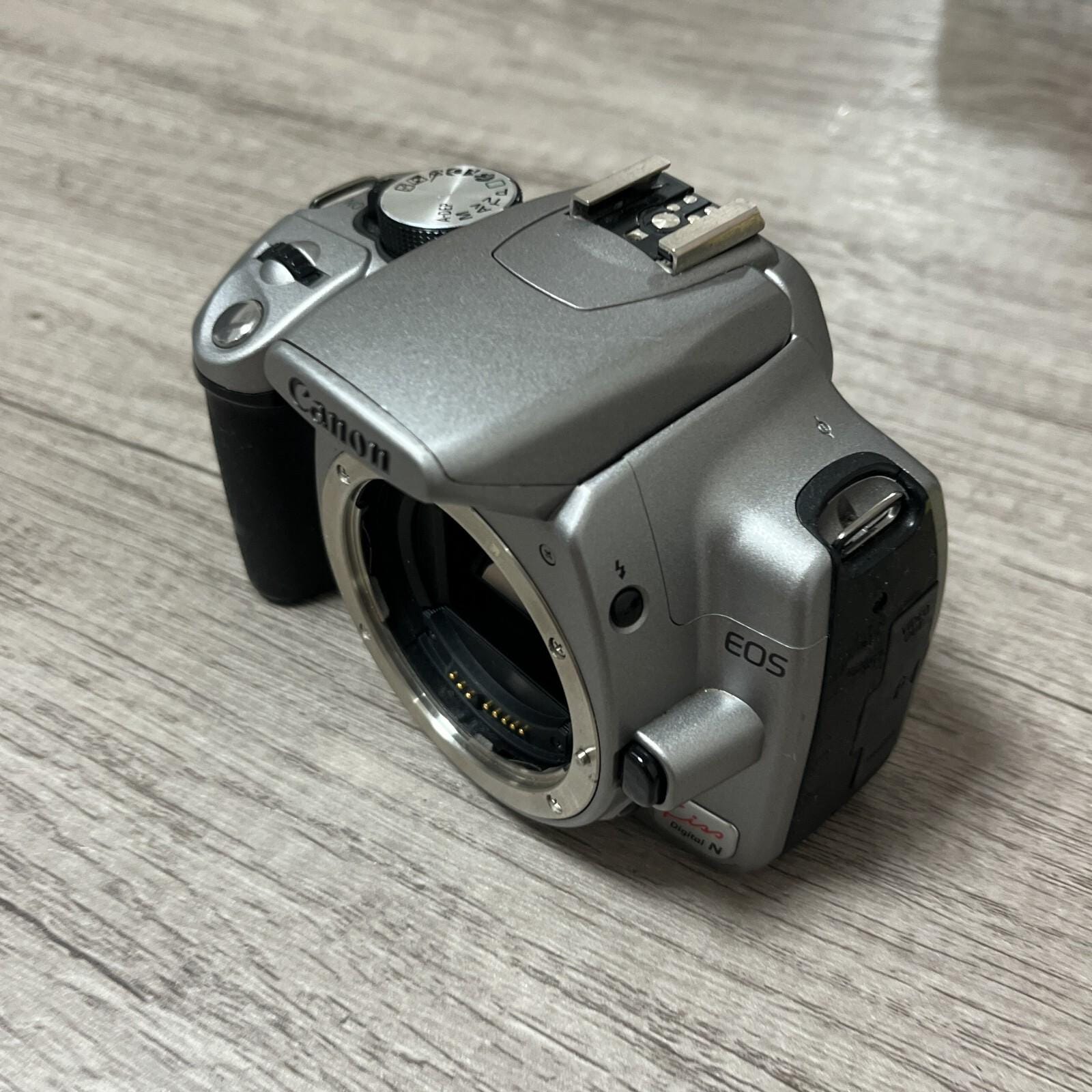 Canon EOS Kiss Digital N – DSLR Camera Body Only (no Battery) - Etsy
