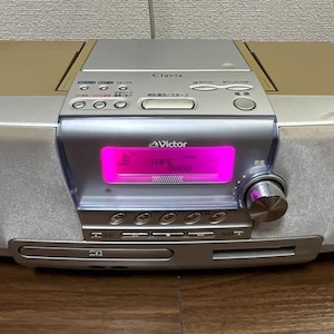 Vintage Victor Clavia RC-A2-S CD Md FM Cassette Boombox Portable