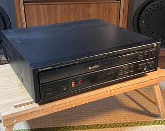 Pioneer CLD-K800 Laserdisc/cd Player • Powers on • Cannot Read