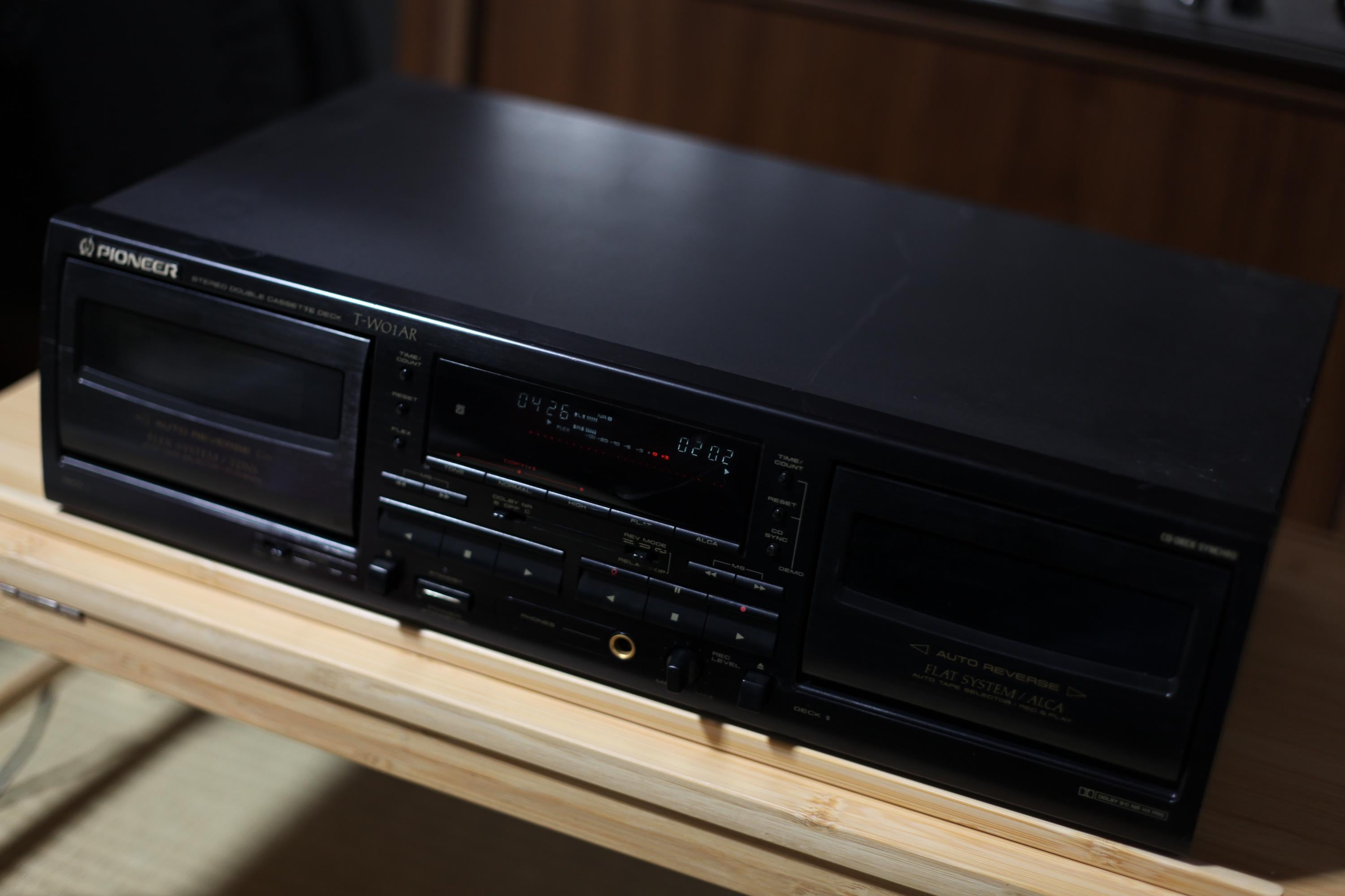 Pioneer T-W01AR Stereo Double Cassette Deck – Working Condition