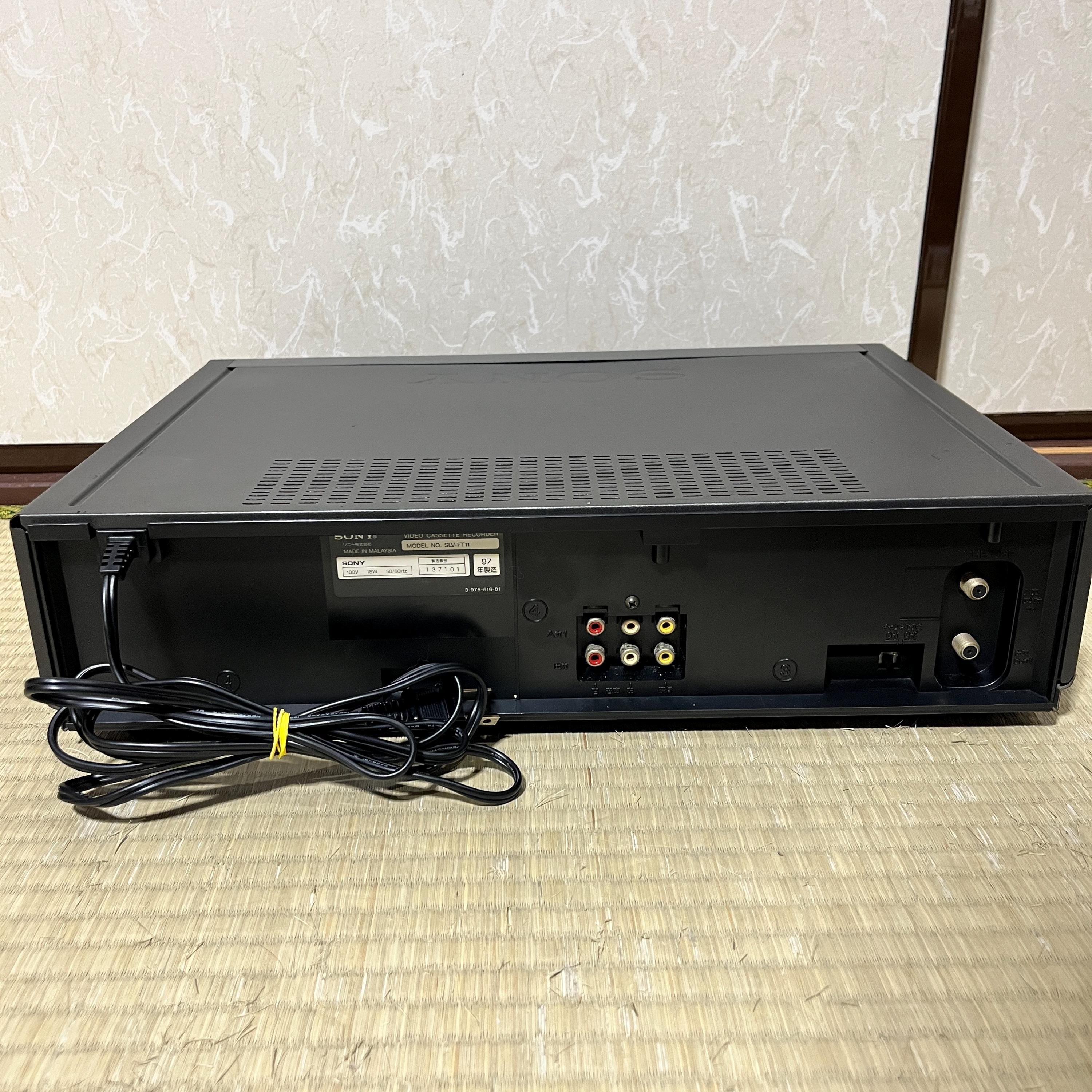 ソニービデオカセットレコーダー SLV-FT11 (美品) Sony SLV-FT11 VHSビデオデッキレコーダー — 完全に動作するビンテージ