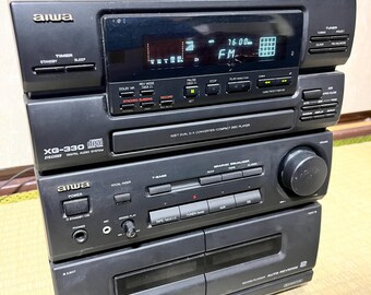 Vintage Aiwa Stereo System XG-330 | Tuner Working (CD & Cassette
