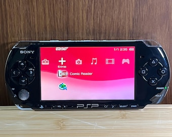 PSP3000 ブラック + メモリースティック4GB バッテリー交換済み SONY PSP-3000 ブラック 本体 バッテリー UMDソフト