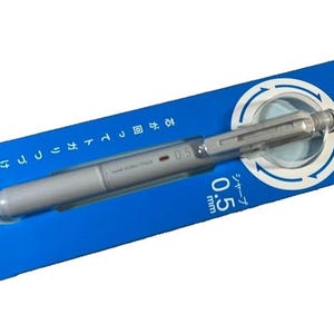 Uni Kuru Toga Mechanical Pencil 0.5 LIGHT GREY from Japan