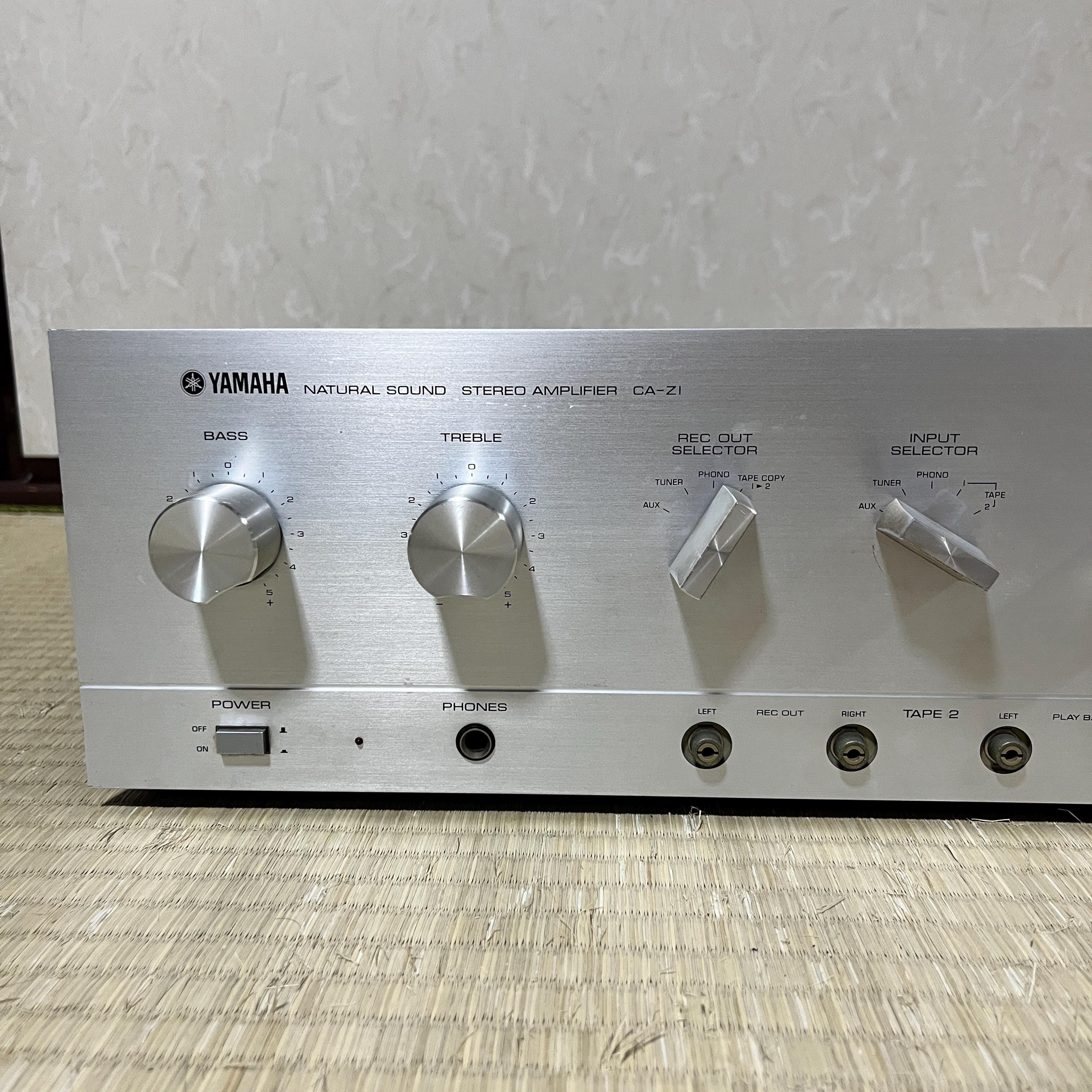 アンプ YAMAHA NATURALSOUNDSTEREOAMPLIFIER CA-RI Yamaha Natural Sound Stereo Amplifier CA-RI Used Power-on