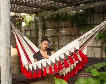 11 ft quality artisan hammock, beautiful home decor, Luxury Hammock, indoor and outdoor furniture, Indigenous made, office chair, durable